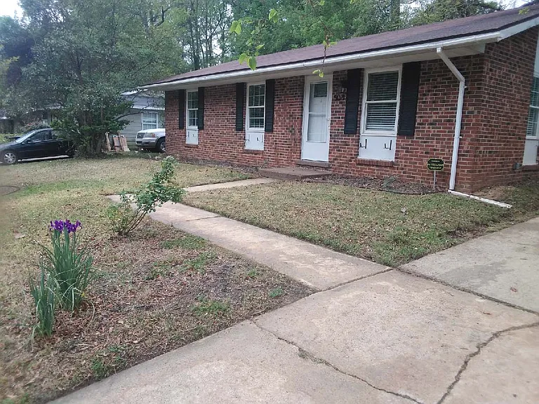 508 Solar Dr — Photo 3