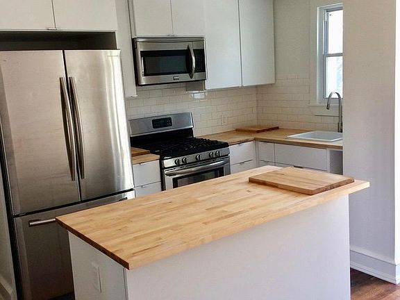 2nd image of 318 Krams Ave