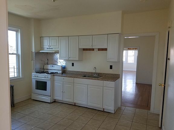 Large Kitchen