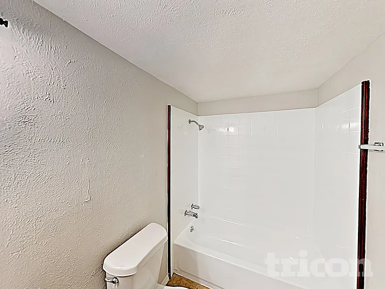 7309 Hedge Dr — Photo 13