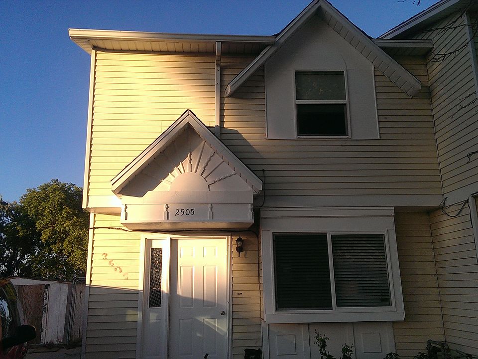 1st image of 2505 S Melville Dr