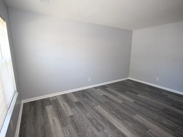 Holly Circle Townhouses LLC — Photo 2