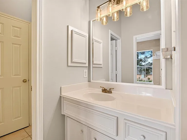 1007 Brannon Park Ln — Photo 37
