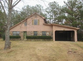 1677 Pickens Rd, Pontotoc, MS 38863