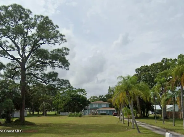 825 27th Ave, Vero Beach, FL 32960