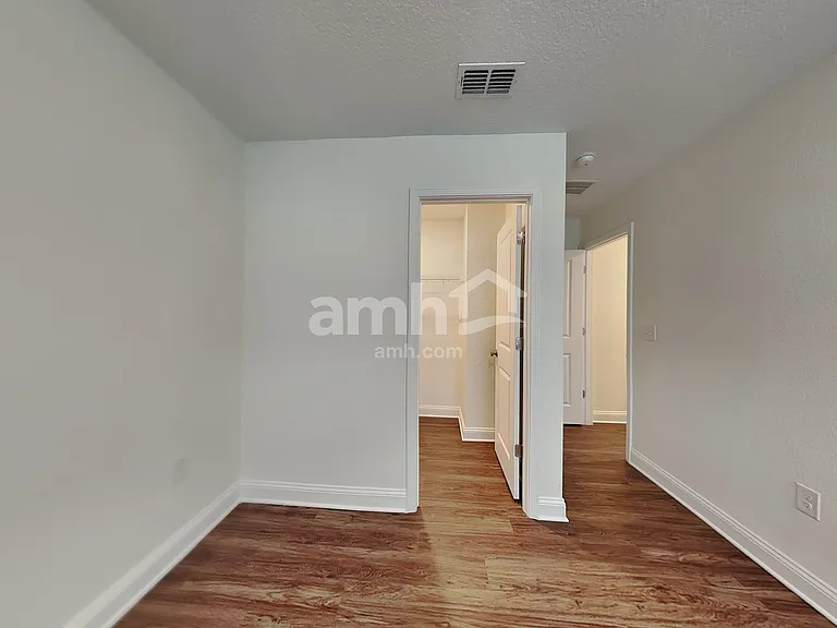 2986 Hill Valley Ln — Photo 20