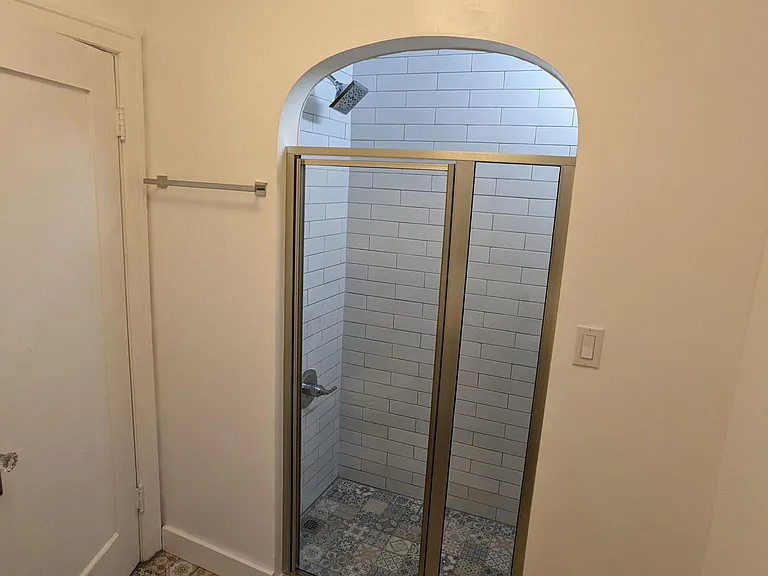 2253 Earl Ave — Photo 14