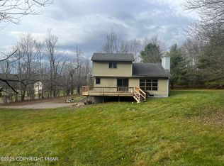 1970 Aberdeen Rd, Madison Township, PA 18444