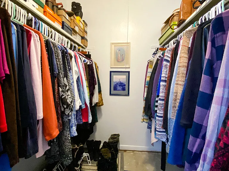 Maple Park 2 Bedroom Walk-In Closet