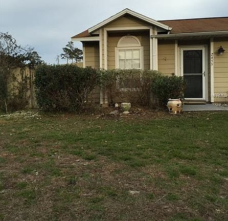 4th image of 2455 Vaughn Ave