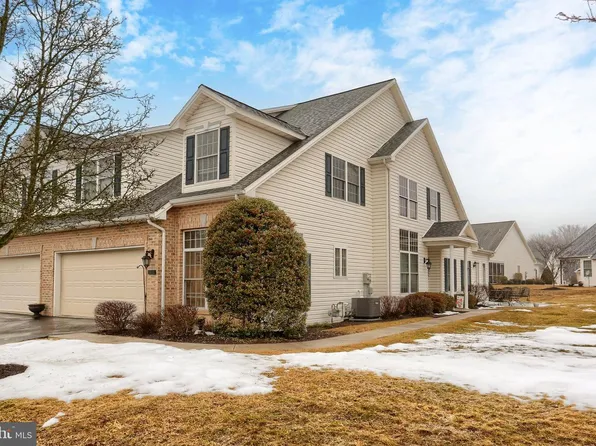 7748 Graybill Dr, Harrisburg, PA 17112