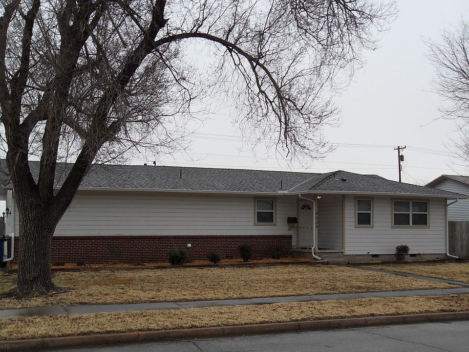 Newer Roof on Corner Lot