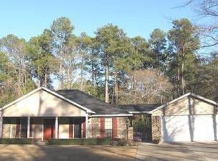 2760 Pine Acres St, Millbrook, AL 36054