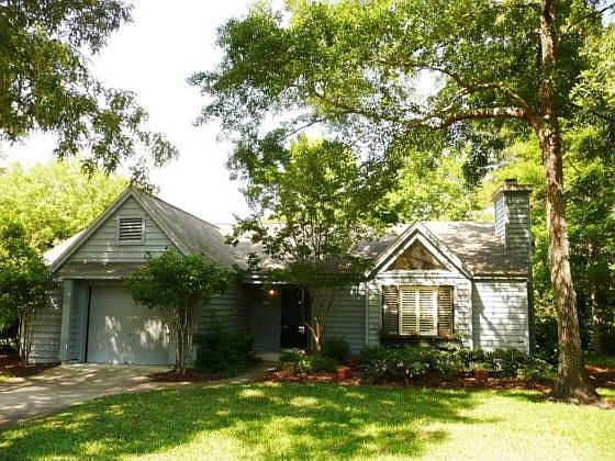 2nd image of 1172 Parkway Dr