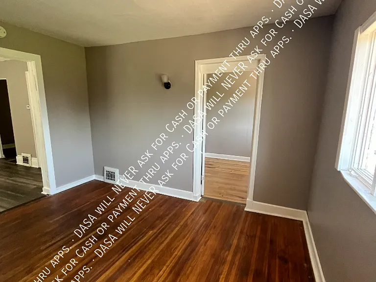 122 Spaulding St #UPPER — Photo 17