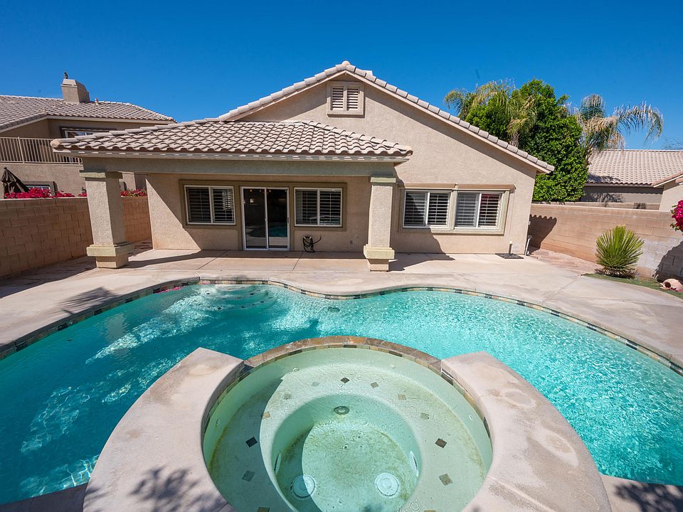 1st image of 45542 Meadow Lake Dr