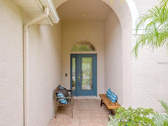 3rd image of 18708 Chopin Dr