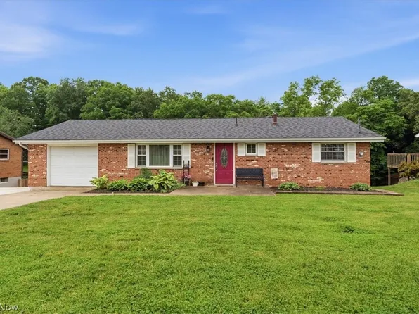47 W Lubeck Hills Dr, Washington, WV 26181