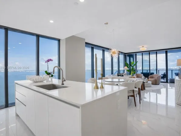 700 NE 24th St Unit 901, Miami, FL 33137