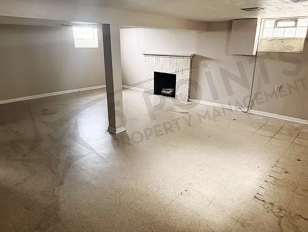 4404 E 175th St — Photo 21