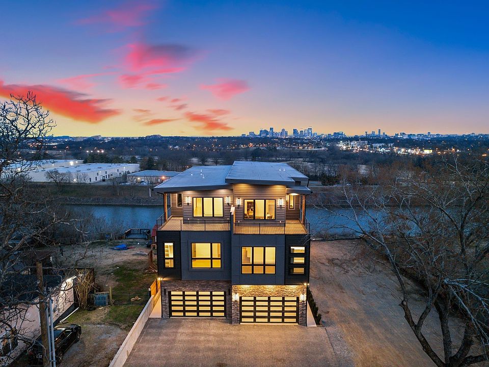 1st image of 2118 Cliff Dr