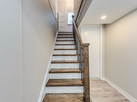 4th image of 1292 Willowbank Trl