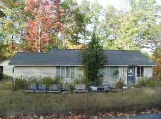 28 Arbutus Trl, Wurtsboro, NY 12790