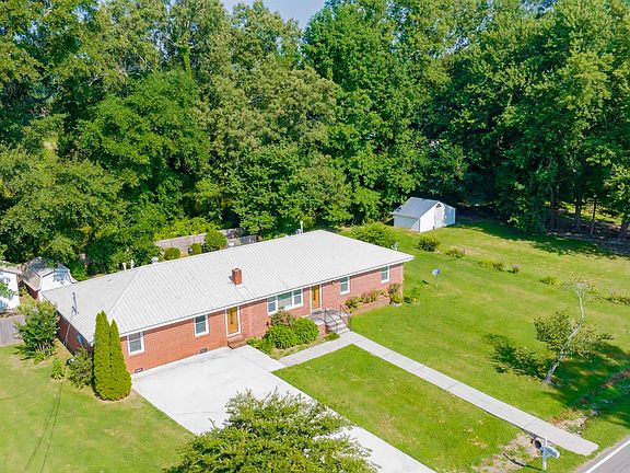 5th image of 638 Greenville Pike
