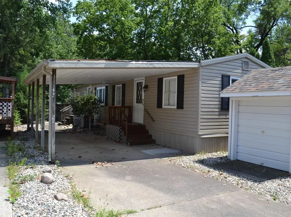 11143 N Quiet Water Rd, Monticello, IN 47960