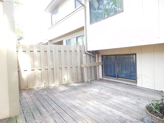 3rd image of 628 Sequoia Trl #628