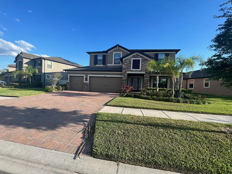 10737 Pleasant Knoll Dr — Photo 2