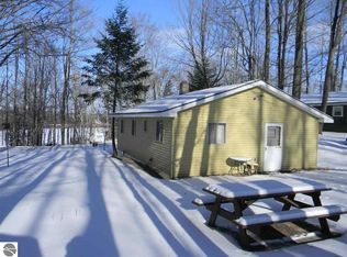 2345 Maple Ridge Dr, Lupton, MI 48635