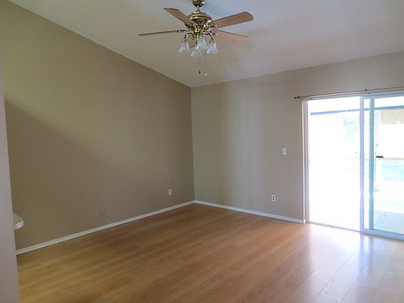 4th image of 1809 Tarah Trace Dr