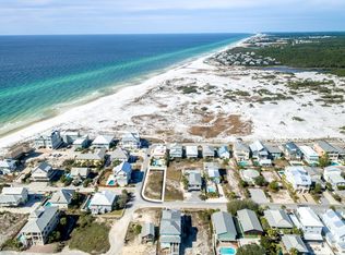 20 Magnolia St, Pt Washington, FL 32459