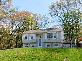 109 Bayview Rd, Niantic, CT 06357