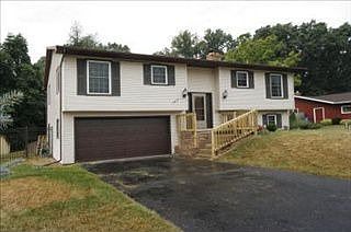 1st image of 147 Red Bird Ln