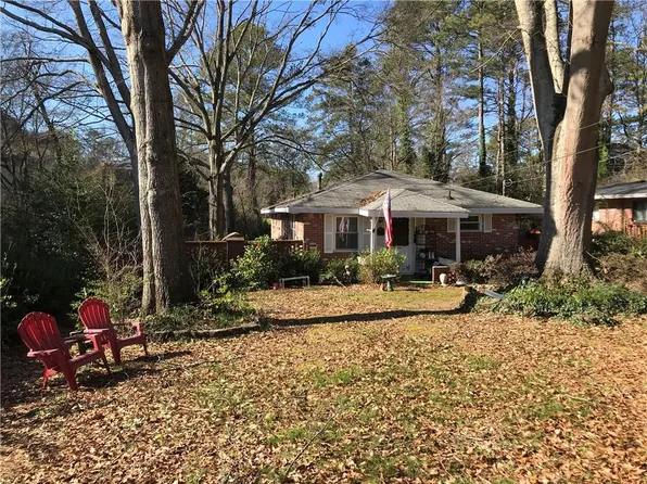 2322 Poplar Springs Dr, Atlanta, GA 30319