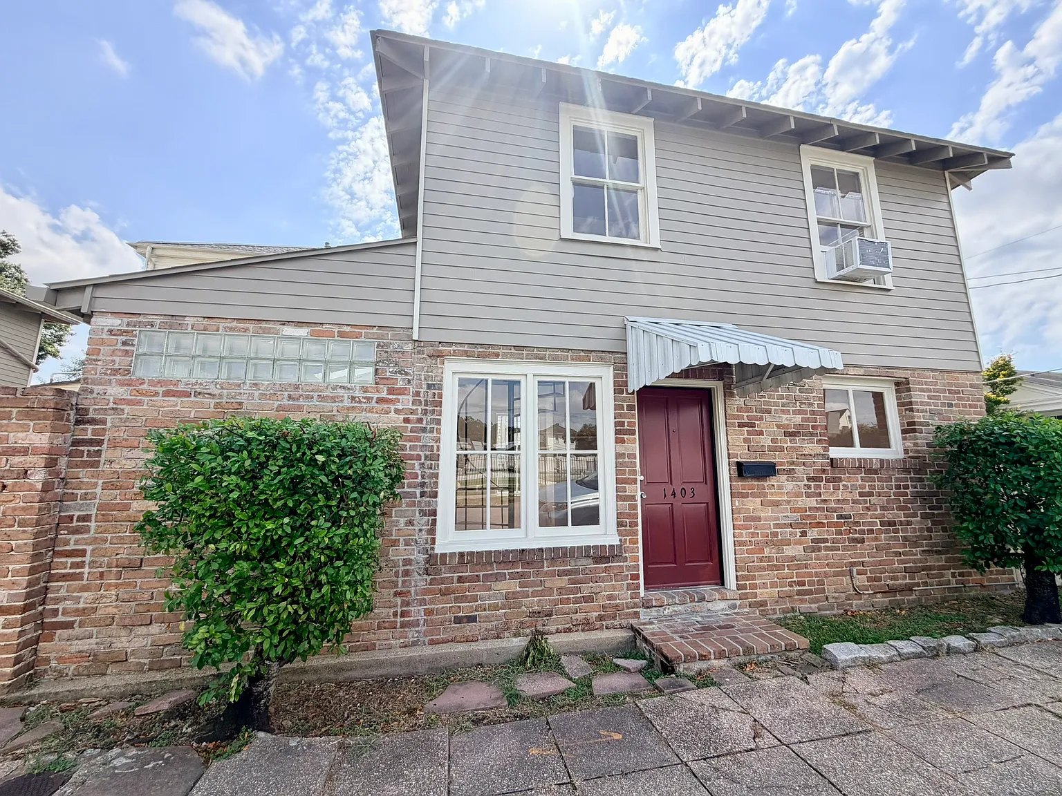 1403 Joseph Street — Photo 1