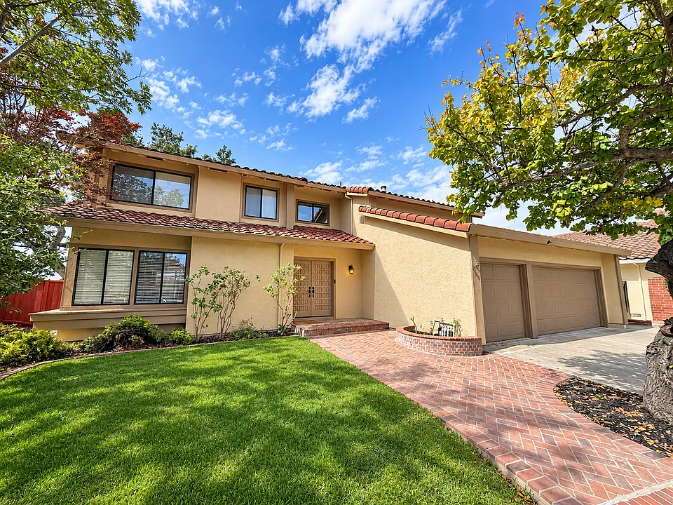 6448 Bellhurst Ct