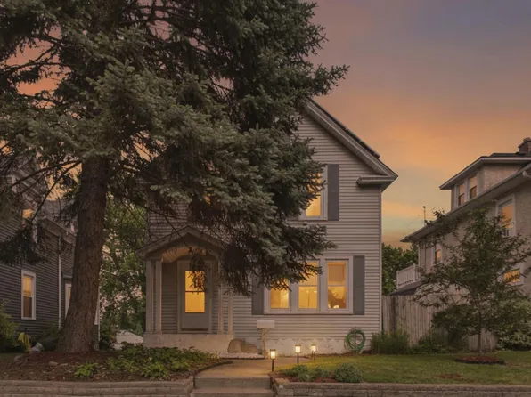 121 4th Ave S, South Saint Paul, MN 55075