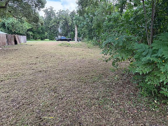 4th image of 5084 Dundee Ave
