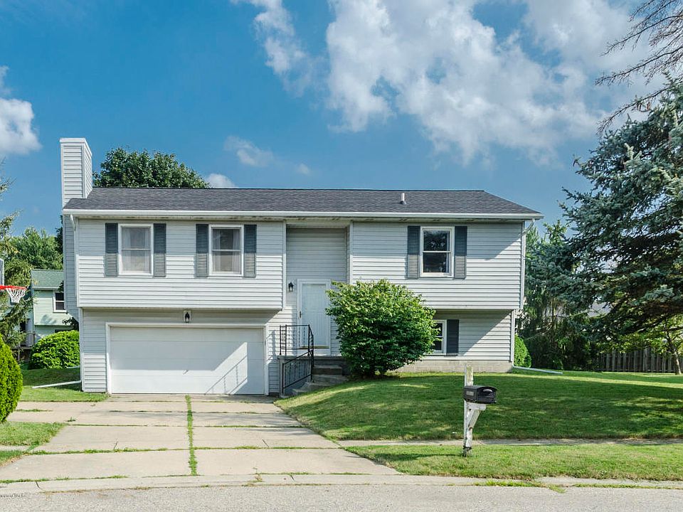 1st image of 4809 Moultrie Cir