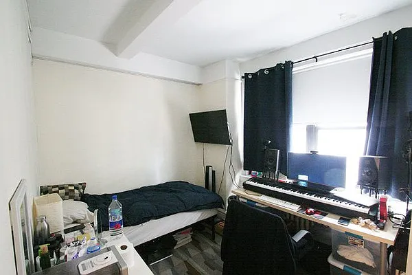 Rented by Green Home NY Realty LLC | media 14