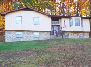 824 Chestnut Wood Ln, Chattanooga, TN 37421