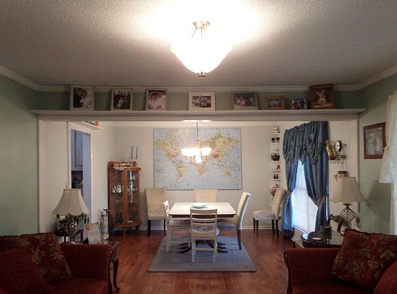 3rd image of 371 Twin Parks Dr