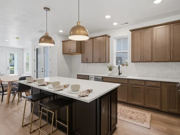 11329 W Lake Run Rd, South Jordan, UT 84009