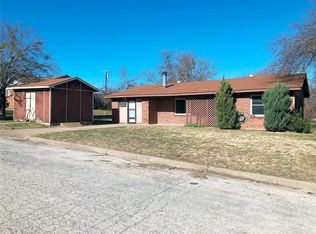 605 Fegan St, Weatherford, TX 76086