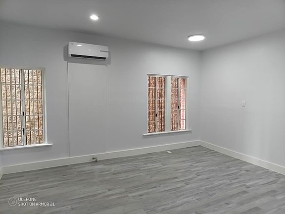2nd image of 228 S Kenwood St APT 302