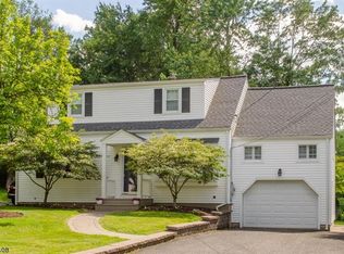 42 Terrace Rd, New Providence, NJ 07974