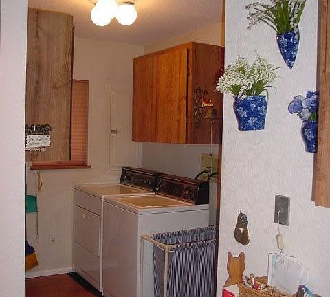 Laundry off Kitchen